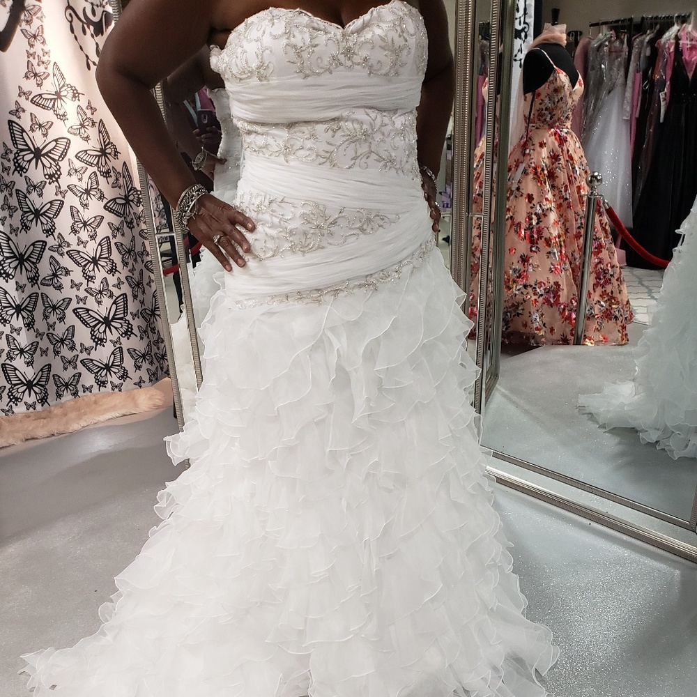 Bridal gown